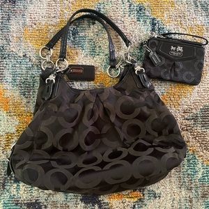 Black Coach Purse With Matching Wristlet